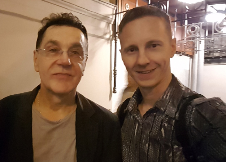 Фото Владимир Белев с Сергеем Маковецким после спектакля Дядя Ваня Вахтангова